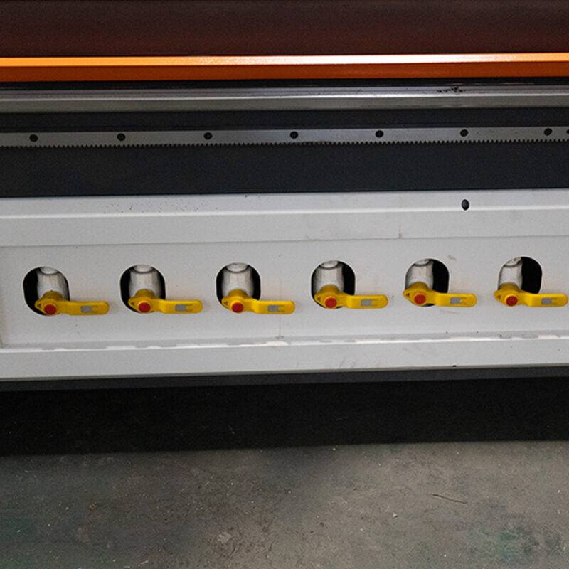 Vacuum control switch
