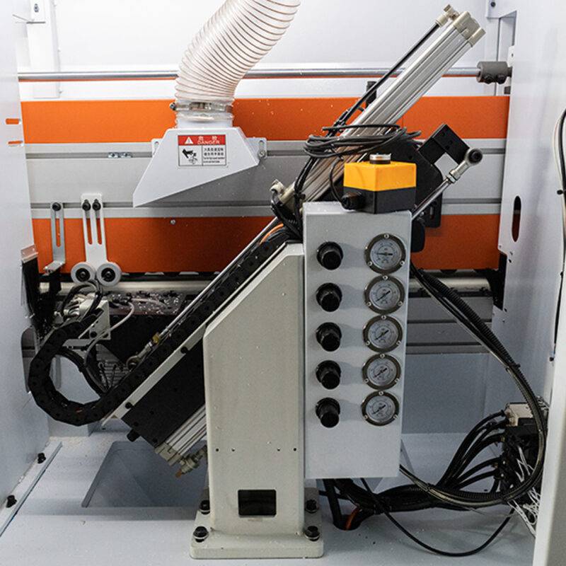 End-cutting device: